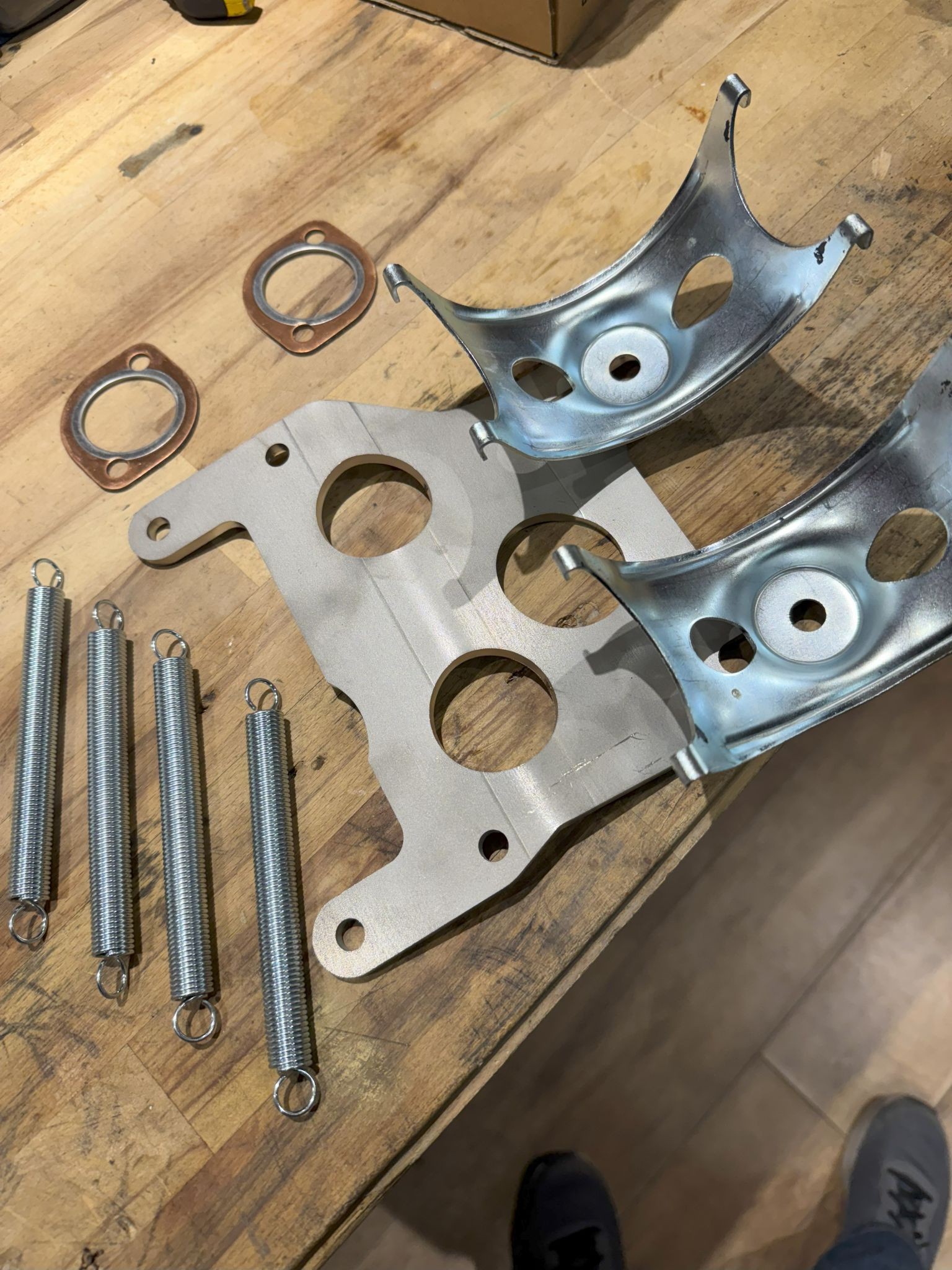 Exhaust Bracket